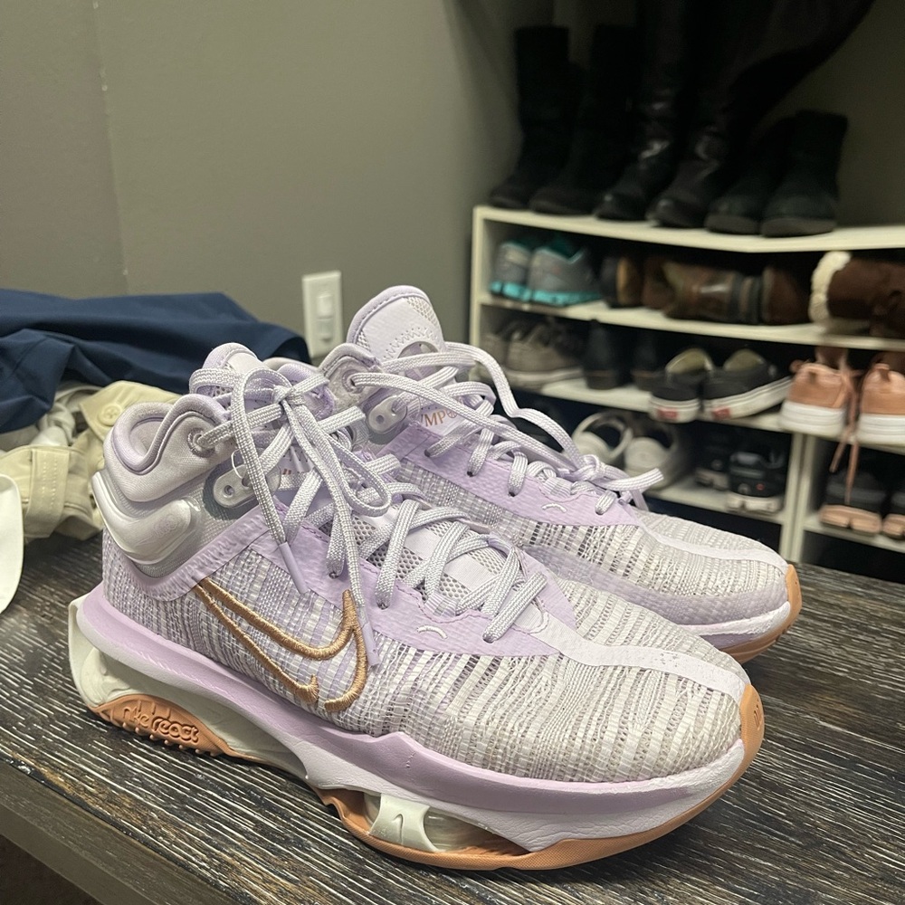 Nike Air Zoom GT Jump